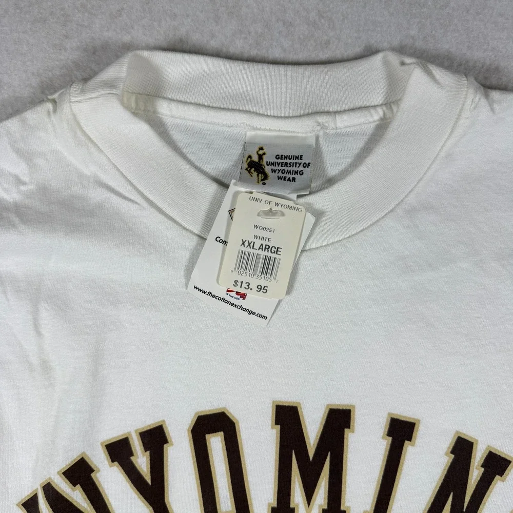 University of Wyoming T-Shirt Mens XXL White Steamboat Cowboy Logo NWT Cotton - Picture 3 of 7